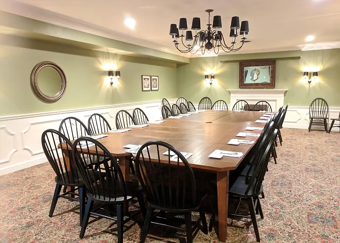 The Century House Latham - North Albany, An Ascend Collection Hotel